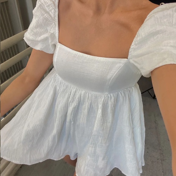 Princess Polly romper! - Picture 1 of 4